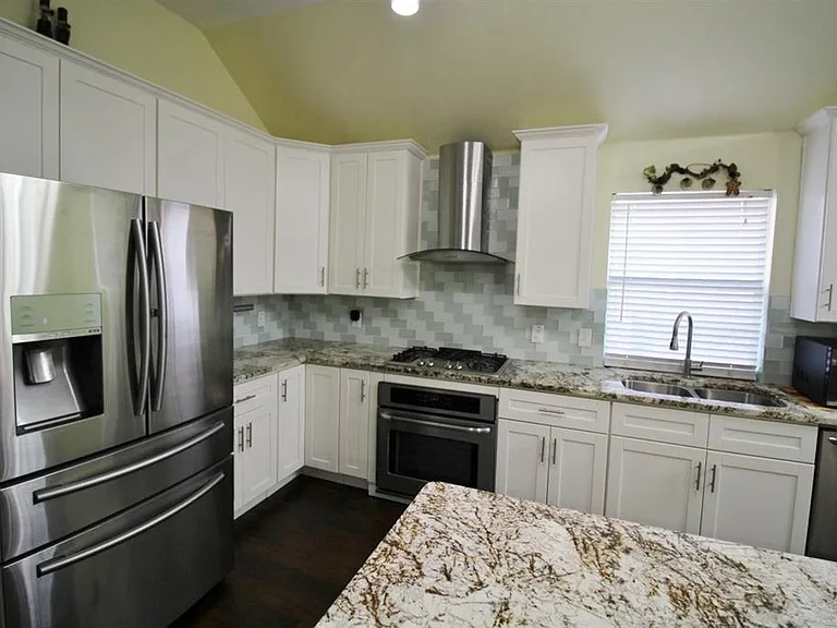 4003 Greenwood Way — Photo 11