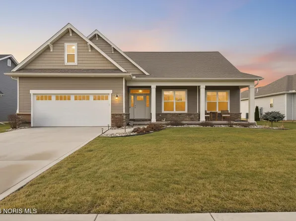 3915 Ten Mile Creek Dr, Sylvania, OH 43560