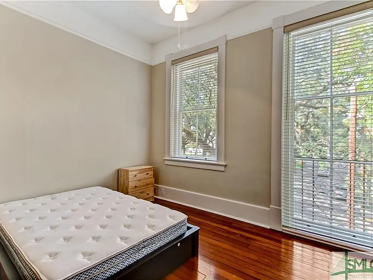 117 W Charlton St — Photo 13