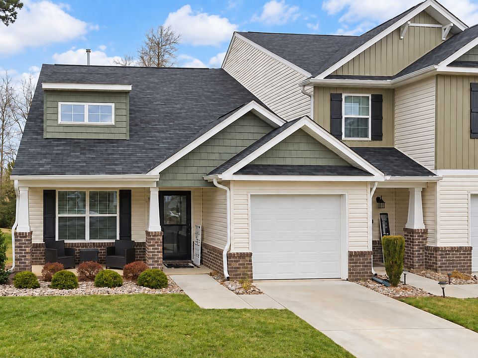 2nd image of 3847 Copperfield Ct