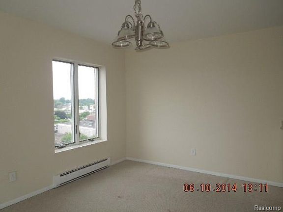 4th image of 3301 Biddle Ave APT 8C