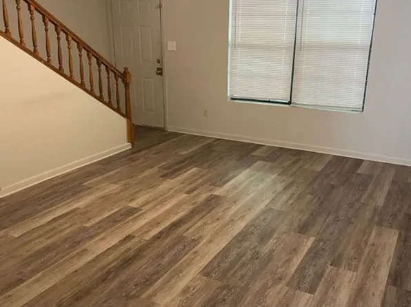 Feemster Lake Apartments