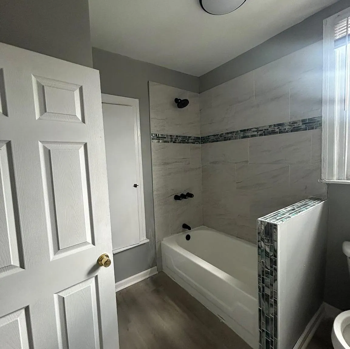 1 bed, 1.0 bath, 2538 sqft, $1,100 — Photo 4