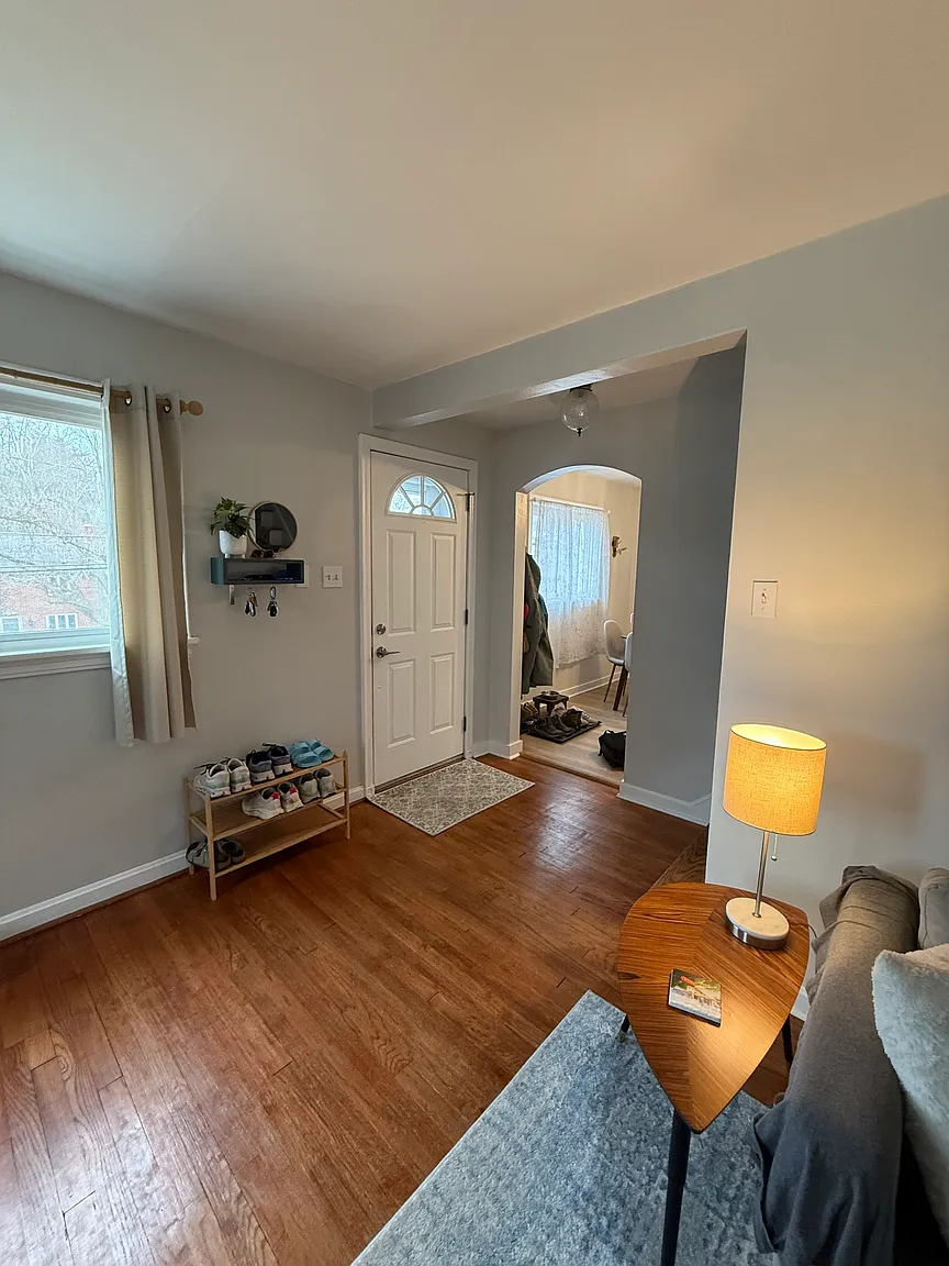 1143 Cedar Blvd photo 1