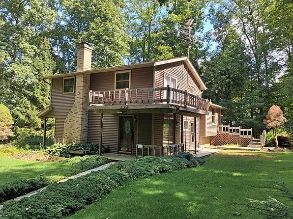 7920 Jewell Greenville Rd, Kinsman, OH 44428