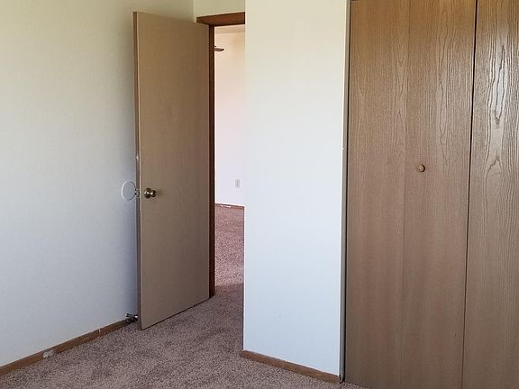 5th image of 1201 3rd Ave N APT 204
