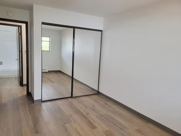 Franklin Apartments — Photo 14