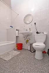 Rented by Ledvech Group