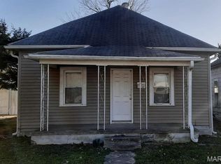 130 Gray Ave, Chaffee, MO 63740