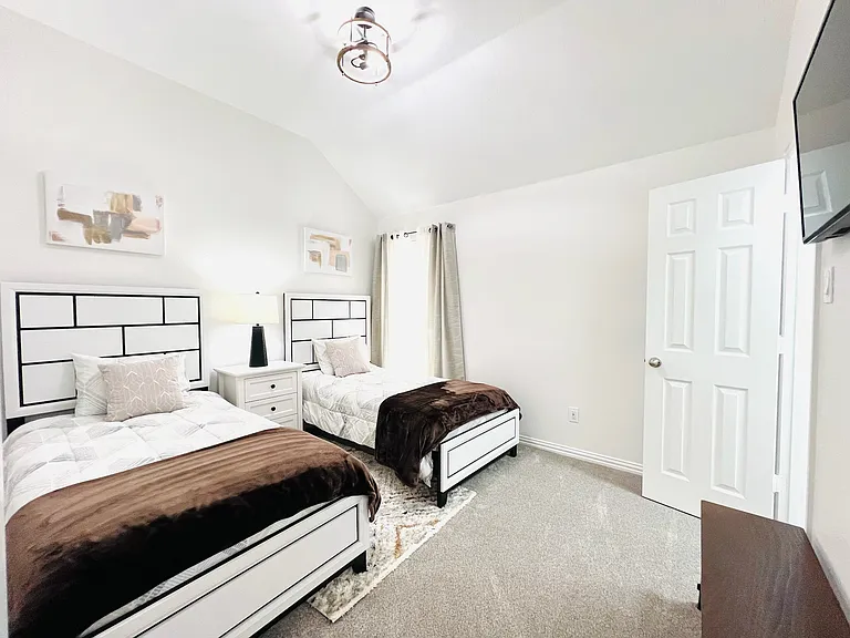 1610 Wagon Wheel Dr — Photo 60