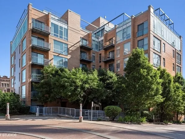 1740 Oak Ave #205A, Evanston, IL 60201