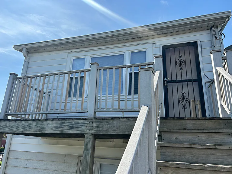 6802 W Highland Ave #2 — Photo 8