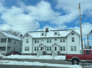 461 Bowen St, Oshkosh, WI 54901