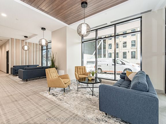 4th image of 108 Garment St #1307