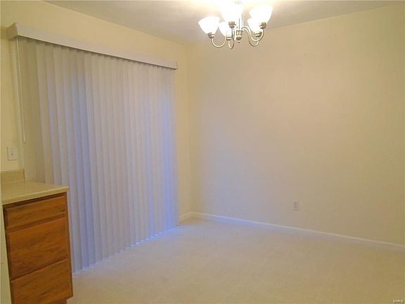 5th image of 517 Ponderosa Ave APT 2