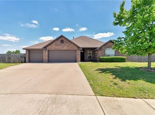 7388 Alivia Cir, Springdale, AR 72762