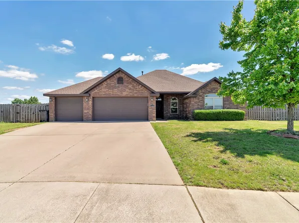 7388 Alivia Cir, Springdale, AR 72762