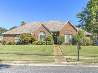 8226 Clinton Way Ln, Cordova, TN 38018