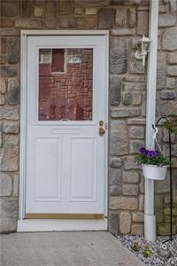 87 Farnham Sq, Parlin, NJ, 08859