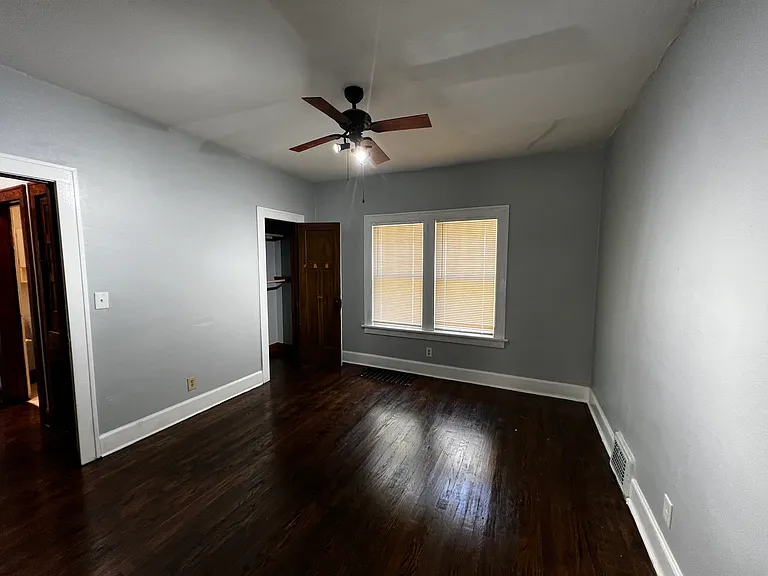 620 Paris Ave — Photo 15