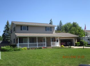 2411 Kopka Ct, Bay City, MI 48708