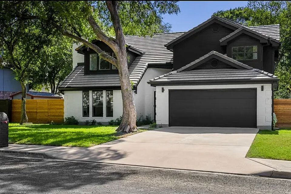 1st image of 10108 Jupiter Hills Dr