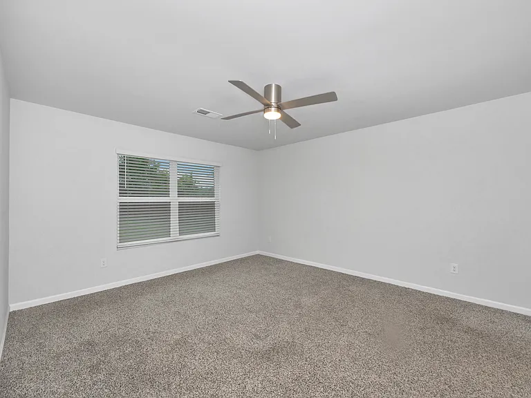 18776 Wicklow Cir — Photo 4