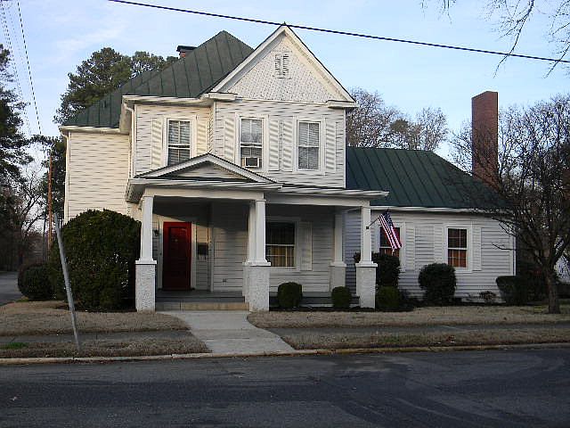 1st image of 306 Battery Ave