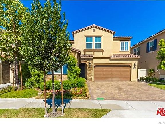 2nd image of 70 Revell Cir