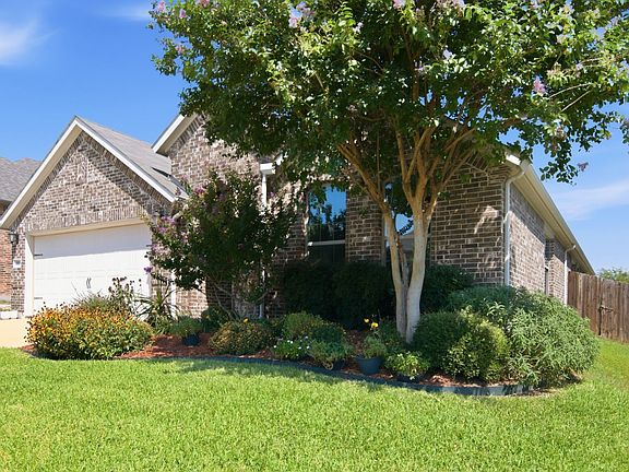 3rd image of 3013 Sangria Ln