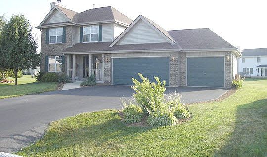 1st image of 8430 Creekway Pl