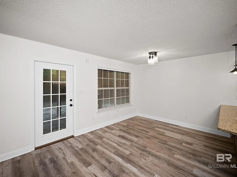 101 Davison Loop — Photo 7