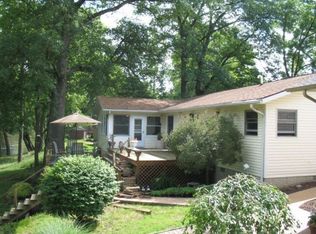 11116 W Horseshoe Bend Rd, Brookston, IN 47923