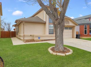 6141 Valley Clfs, San Antonio, TX 78250