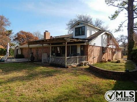 5th image of 1621 Bedford Oaks Dr