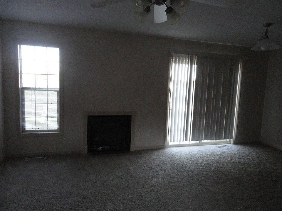 2nd image of 3447 Stoneway Ct