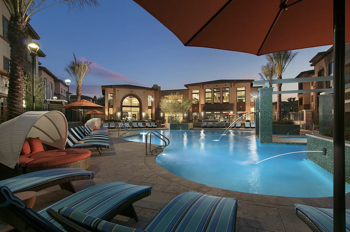 Building Photo - Redstone at San Tan Village