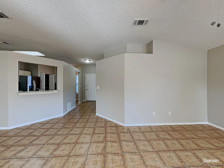 305 Cello Cir — Photo 7
