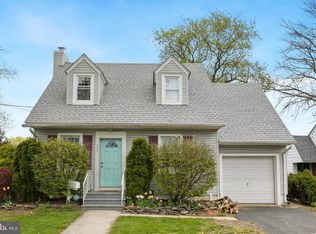 202 Sheridan Rd, Hamilton, NJ 08619