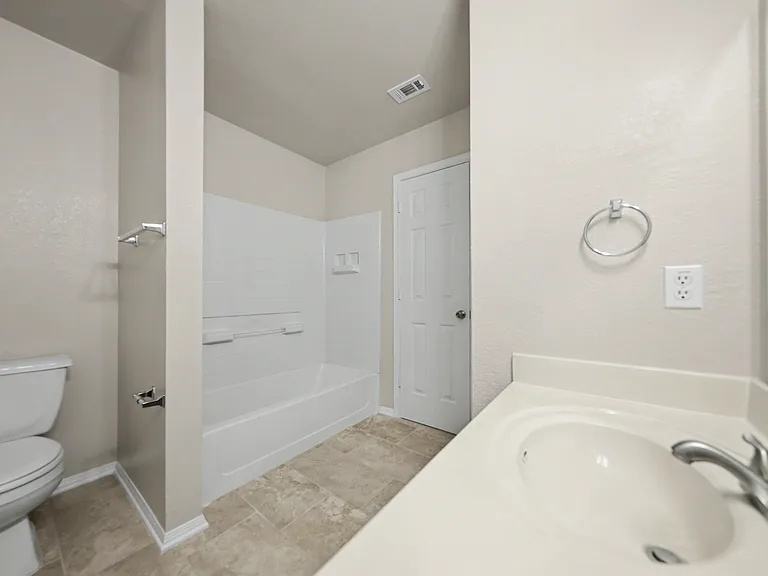 6206 Bridgewood Dr — Photo 23