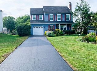 1605 Wolfe Ln, Downingtown, PA 19335