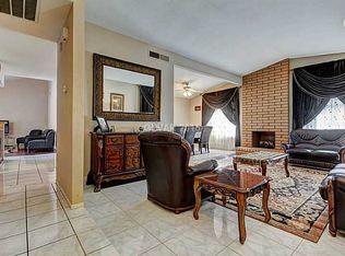 5446 Ganado Dr, Las Vegas, NV 89103