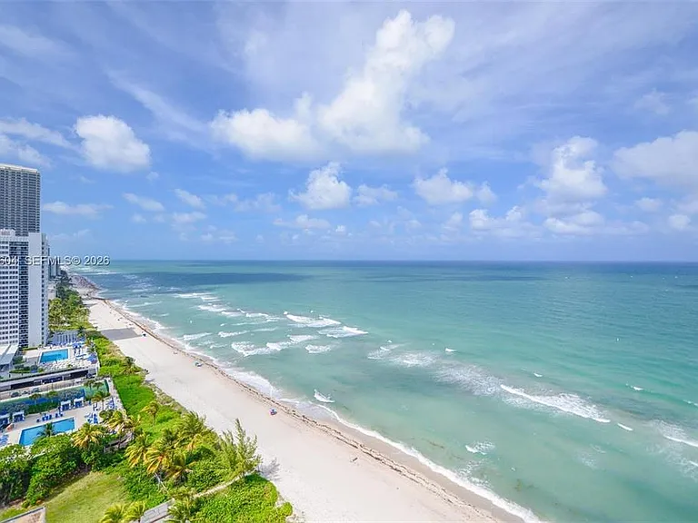 1950 S Ocean Dr #19P — Photo 3