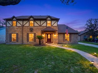 10327 Summerhill Dr, Houston, TX 77070