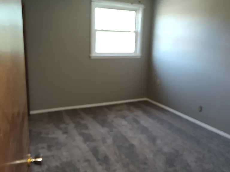 large bedroom 1