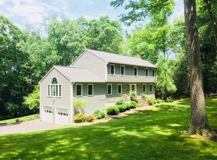 19 Timbermill Rd, Sandy Hook, CT 06482