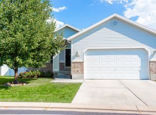 181 Crystal Bay Dr, Stansbury Park, UT 84074