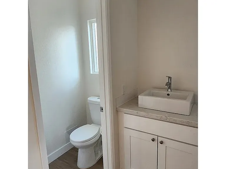 44916 12th St E — Photo 9