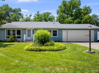 4517 5th St #A, East Moline, IL 61244