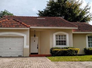 14744 SW 46th Ln, Miami, FL 33185